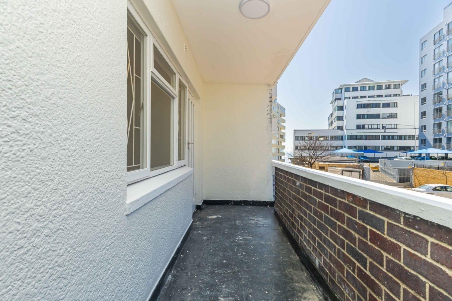 To Let 0 Bedroom Property for Rent in Sea Point Western Cape